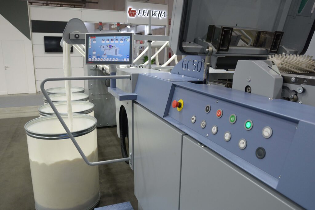 NS2_9567-compressed-1-1